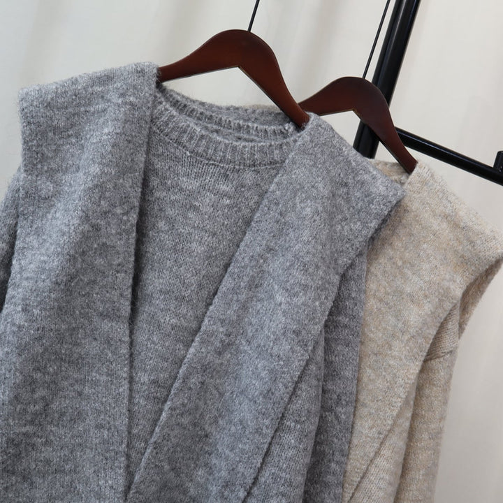 【tops】クルーネックニットセーターマフラー付き　M18174