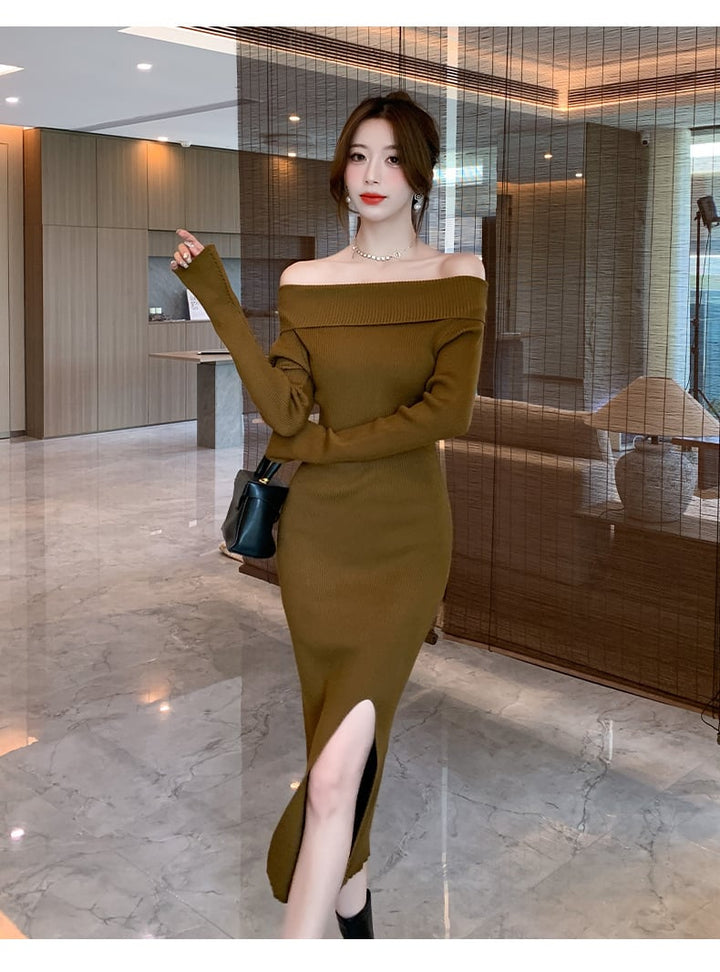 【dress】ボートネックスリットニットワンピース　M18085