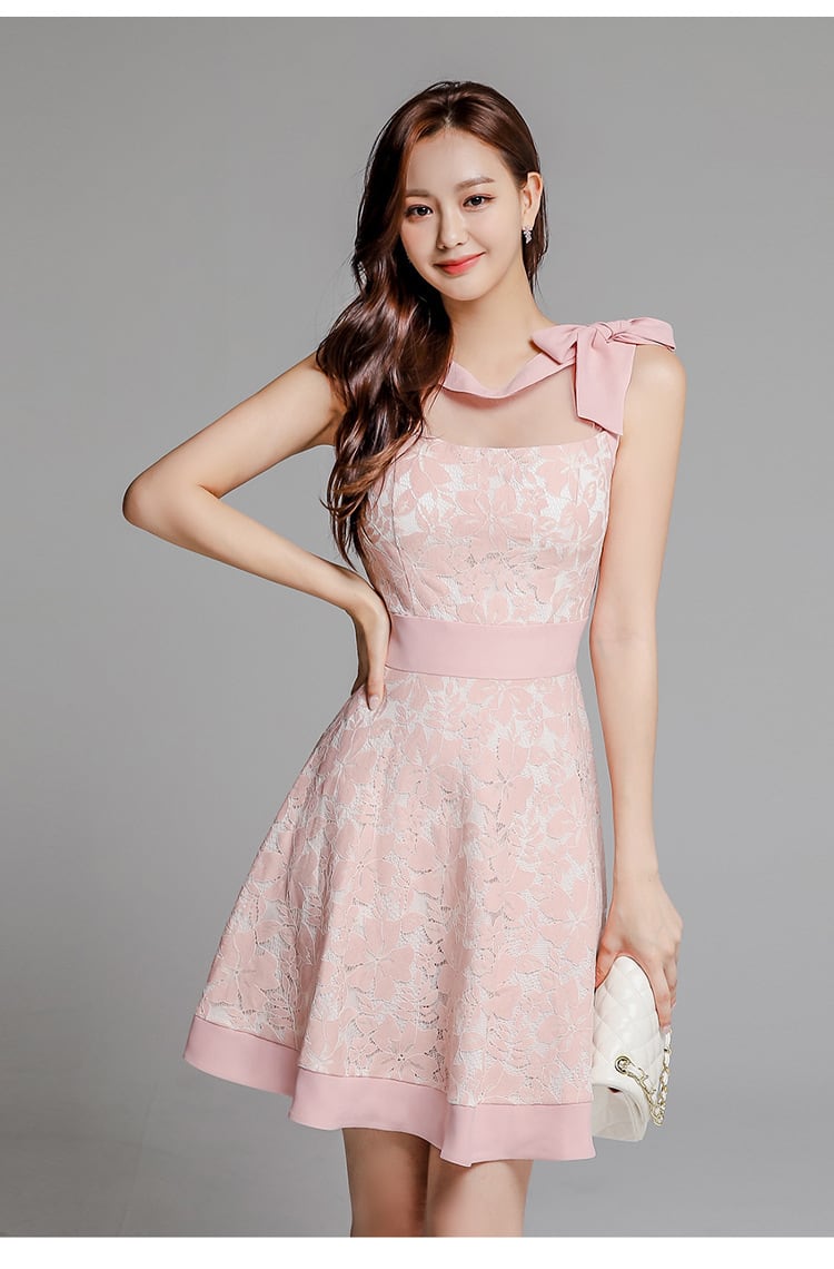 【dress】気質満点大人可愛いレースデートワンピース着瘦せ　M16748