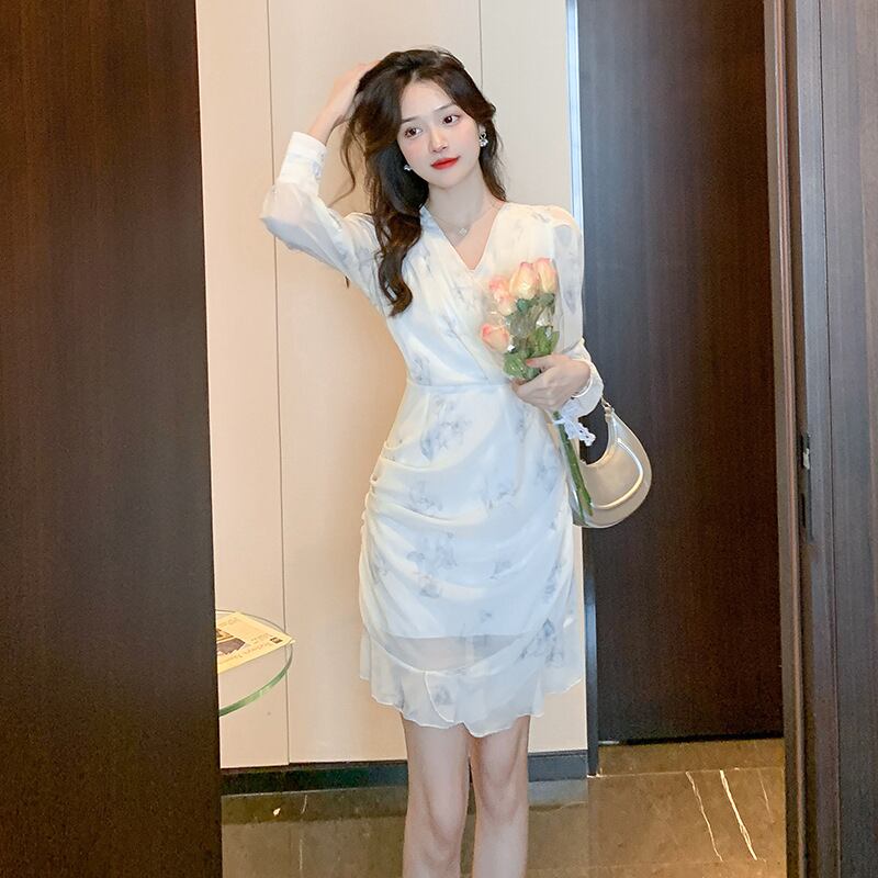 【dress】大人らしい Vネックマーメイド花柄ワンピース　M17259