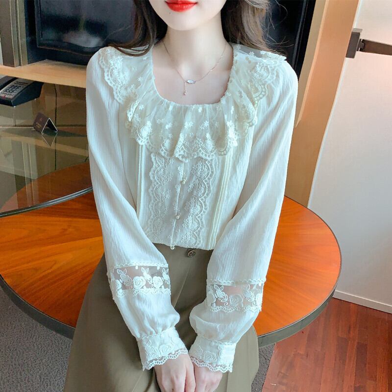【tops】レース切り替えスウィートシャツトップス　M17344