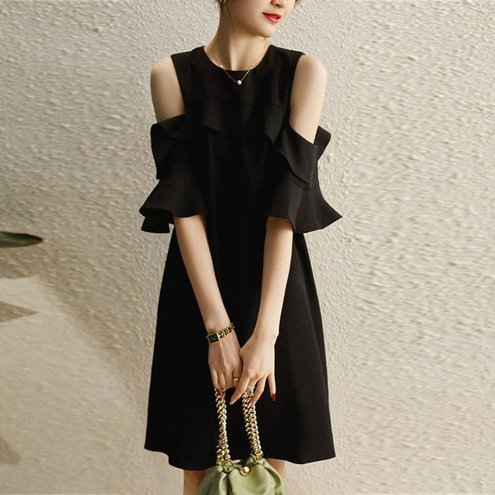 【dress】人気を独占中 オフショルダーデートワンピース　M16832