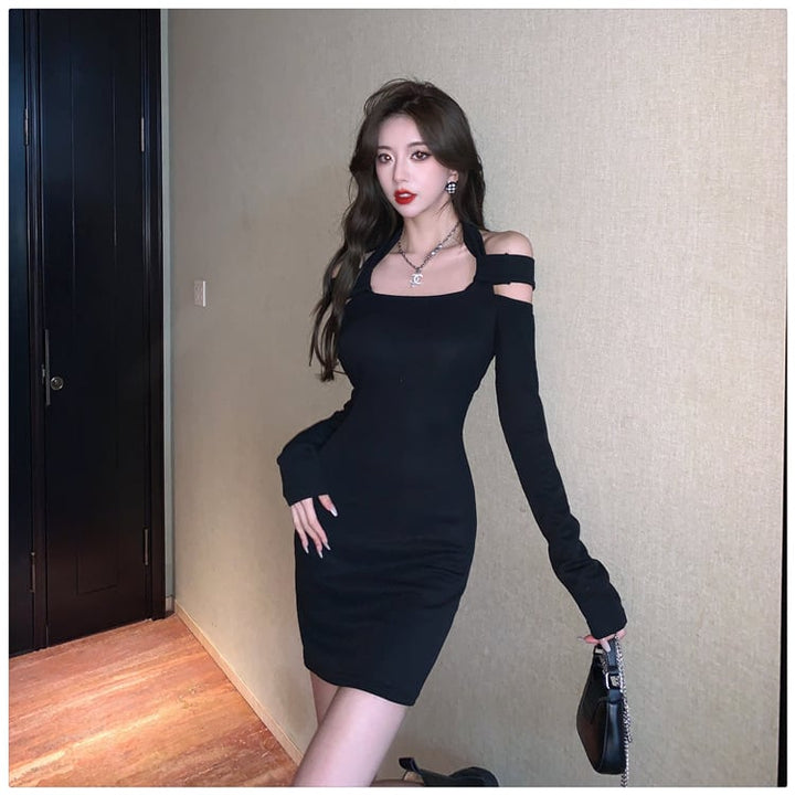 【dress】人気アイテム ! レディースデートワンピース着瘦せ　M17016
