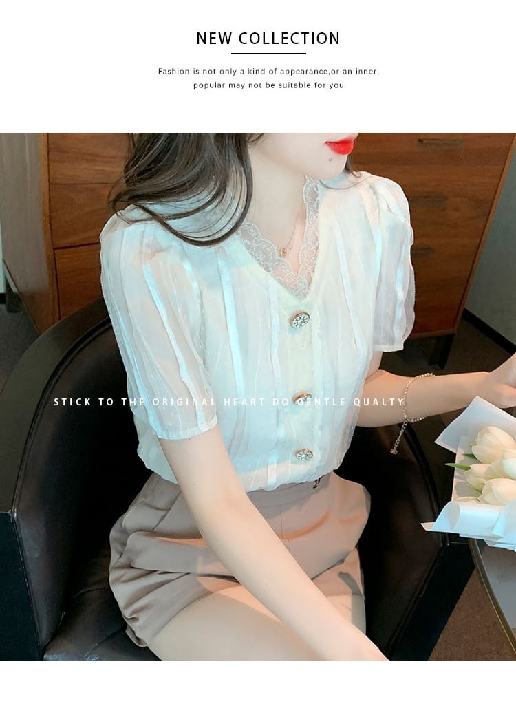 【tops】おしゃれ！Vネックレース切り替えシャツトップス　M17041