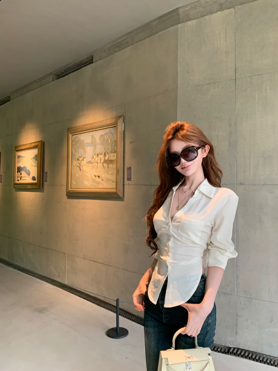 【tops】バックリボンシャツ Q8558