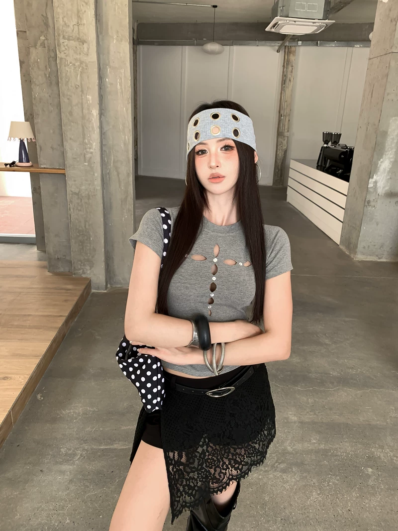【tops】フロントカット半袖トップス Q8571