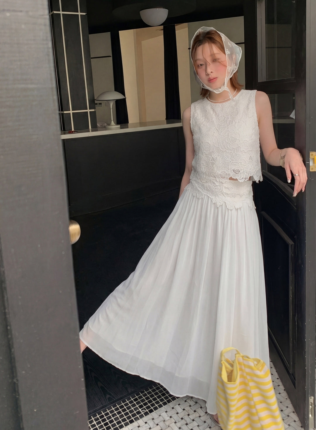 【set】ノースリーブレーストップス×ロングスカートセット Q8699