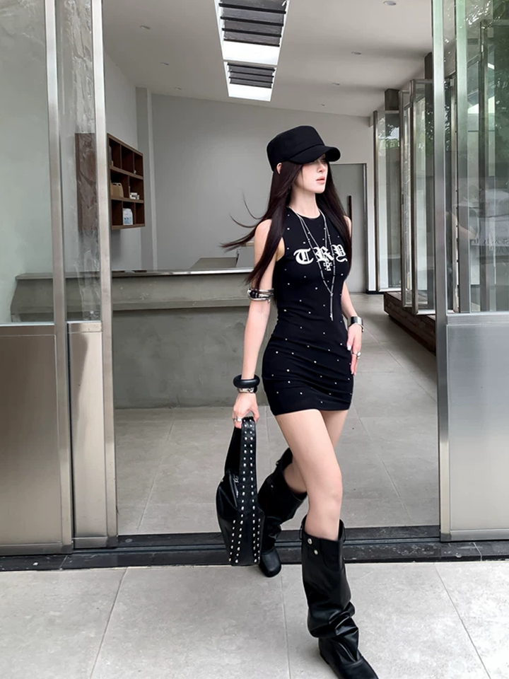 【dress】ノースリーブミニワンピース Q8600