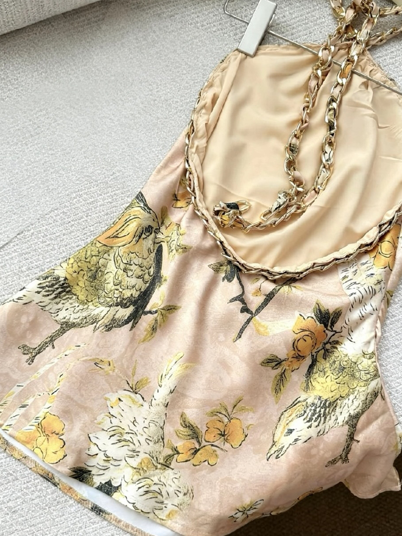 【tops】フラワー柄ホルターネックトップス Q8555