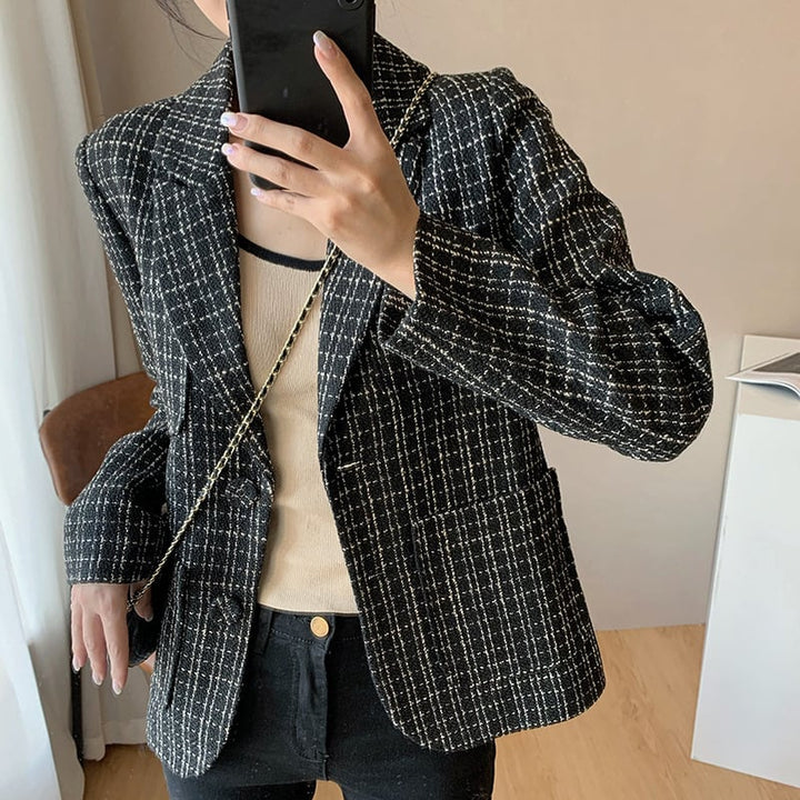 【outer】チェック柄ツイードショートジャケット　M17897
