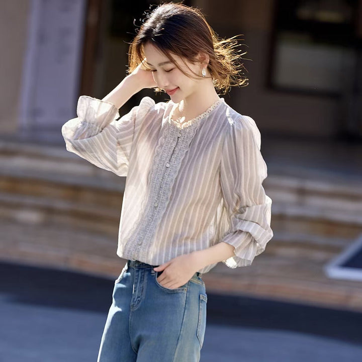 【tops】レース切り替えブラウス　M29668