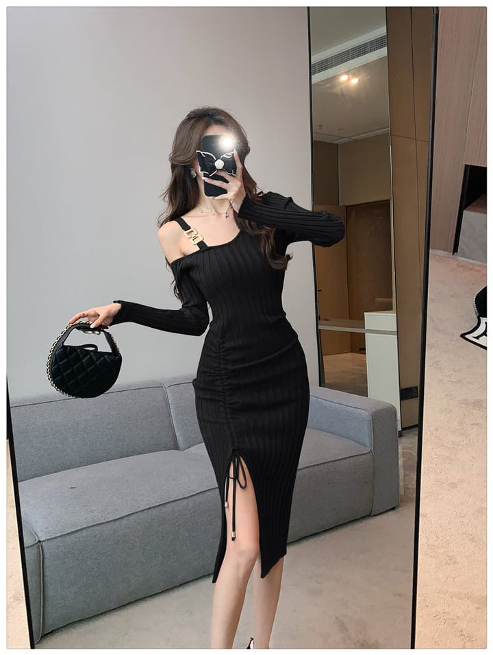 【dress】オフショルダーニットワンピース　M25521