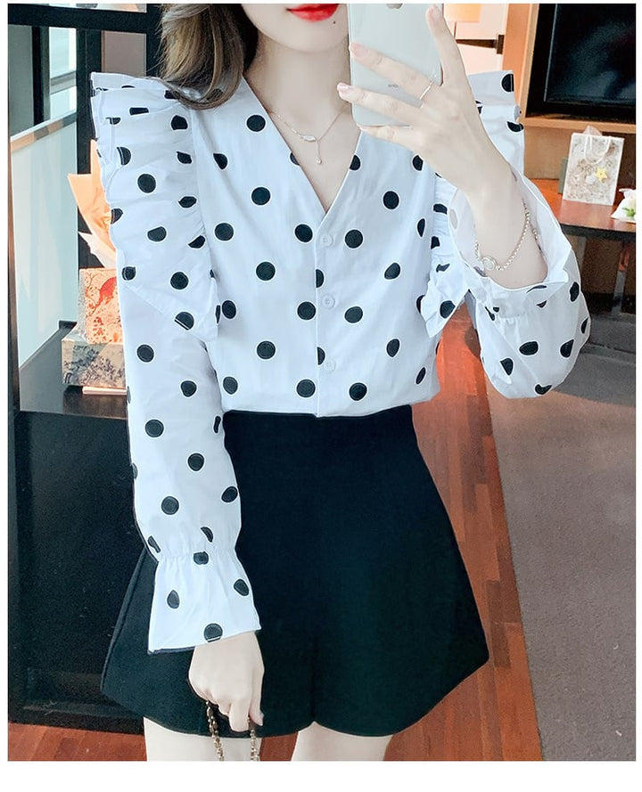 【tops】今季マストバイVネックドット柄シャツトップス　M17151