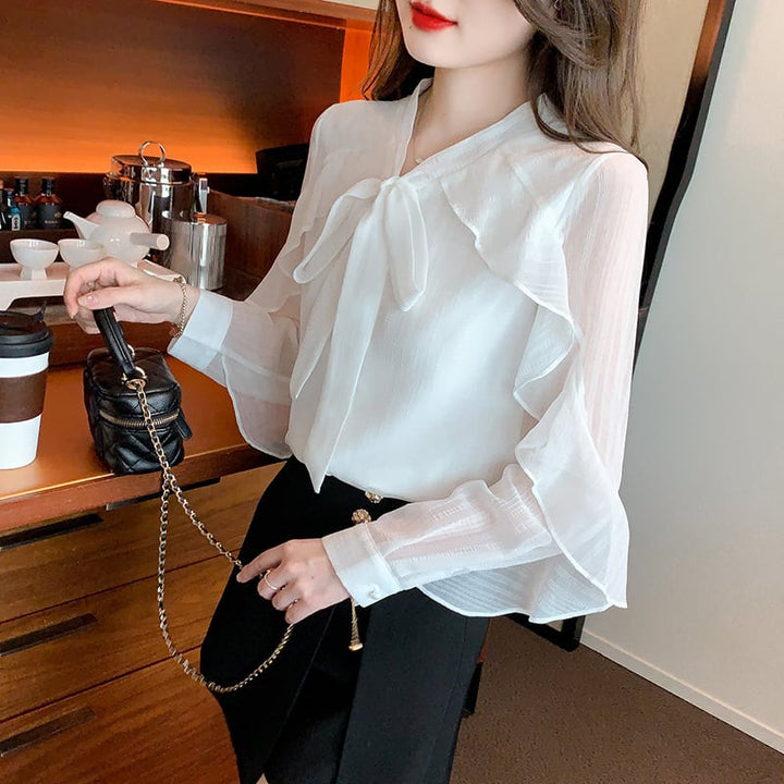 【tops】柔らかくて優しい印象フリルシャツトップス　M17316