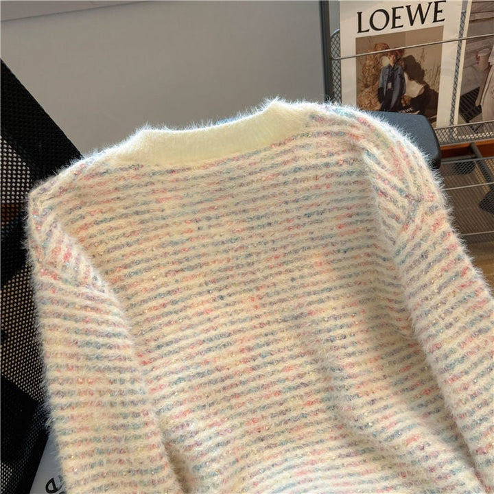 【tops】Vネックキラキラニットセーター　M18001