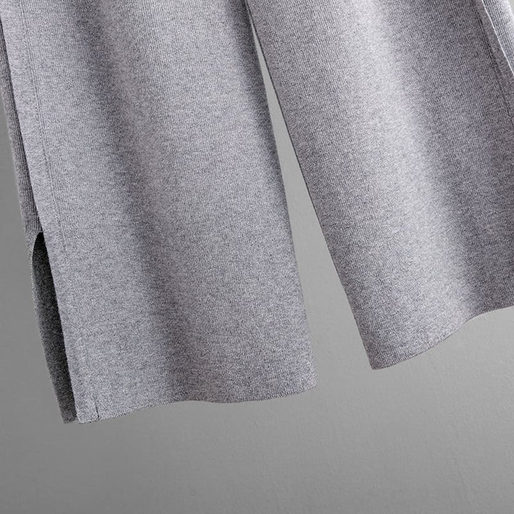 【bottoms】スリットニットワイドパンツ　M18416
