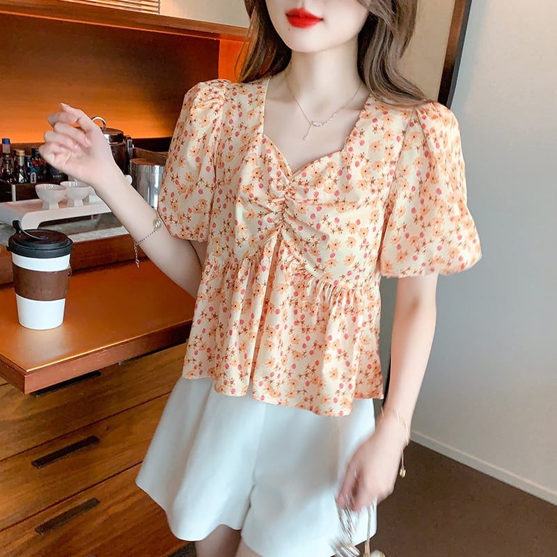 【tops】人気アイテム ! スウィート一目惚れ花柄トップス　M17163