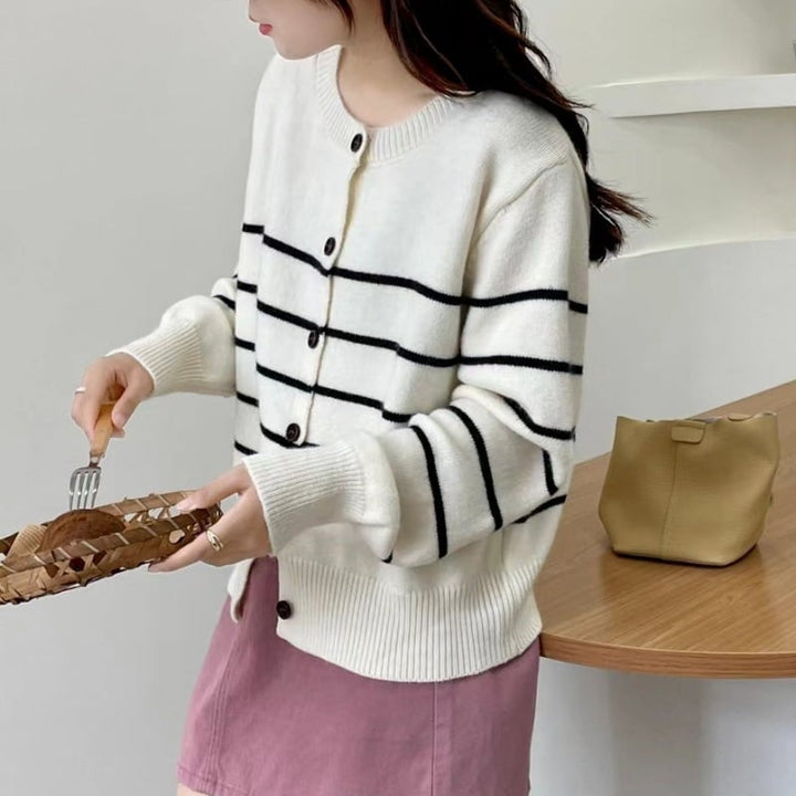 【outer】大活躍ボーダー柄カーディガン合わせやすい　M17527