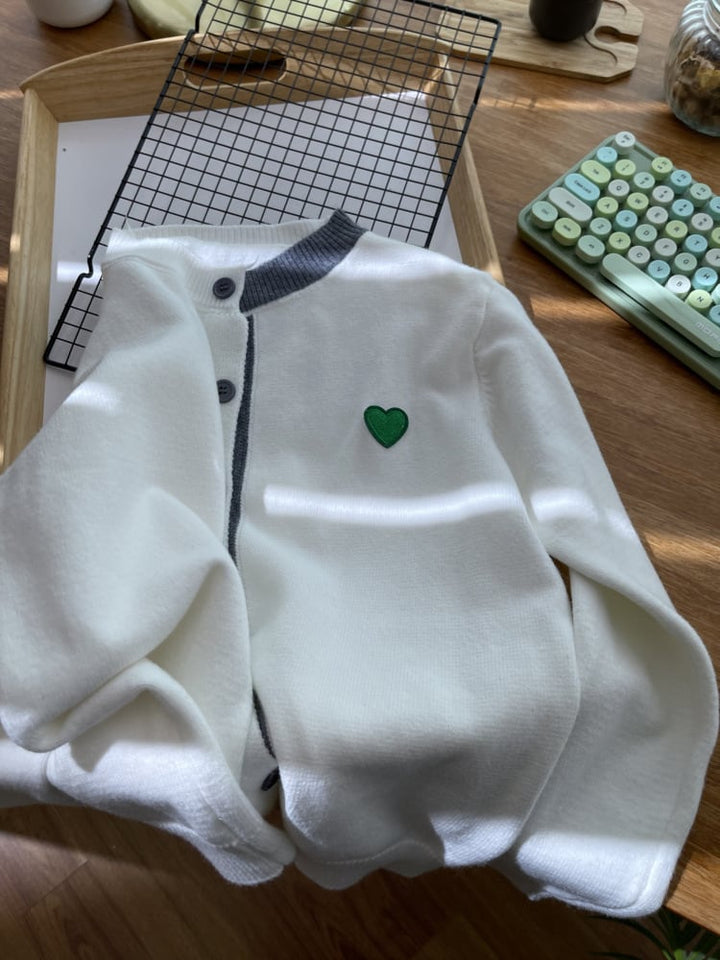 【outer】刺繍ニットカーデ　M18107