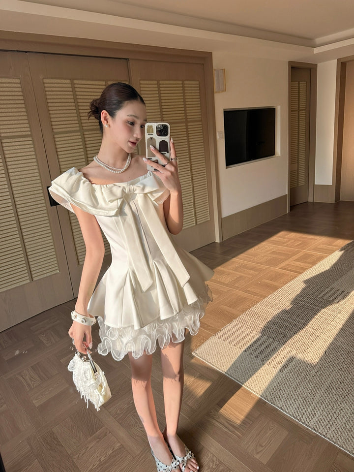【dress】リボン付きレースドッキングミニワンピース Q8692