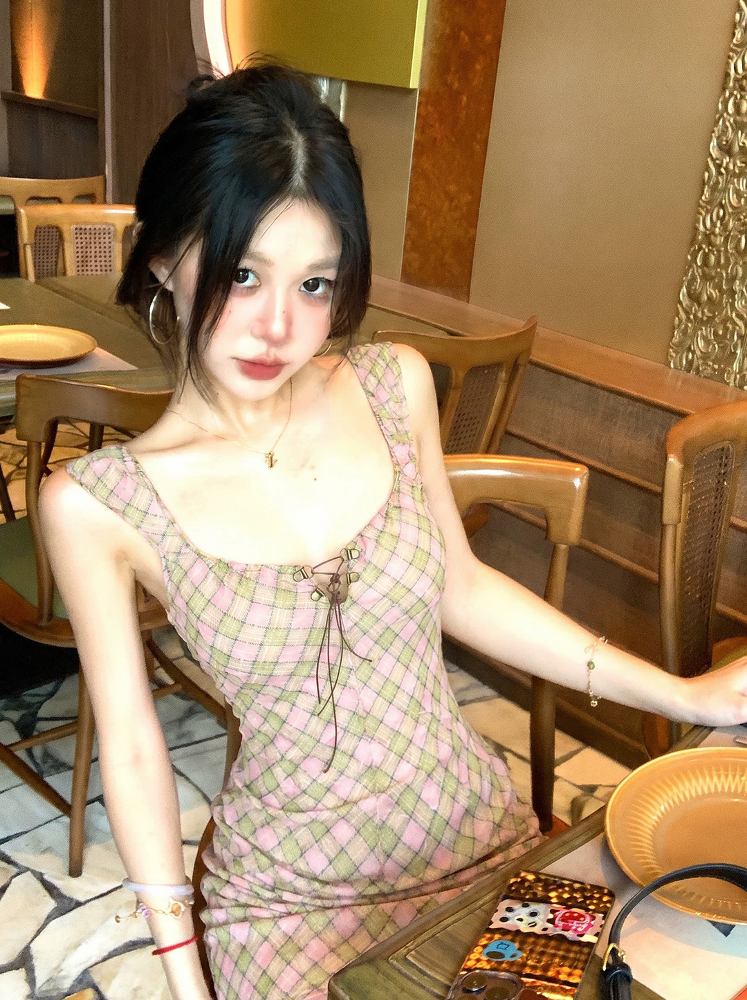 【dress】バックオーポンミニキャミワンピース Q8578