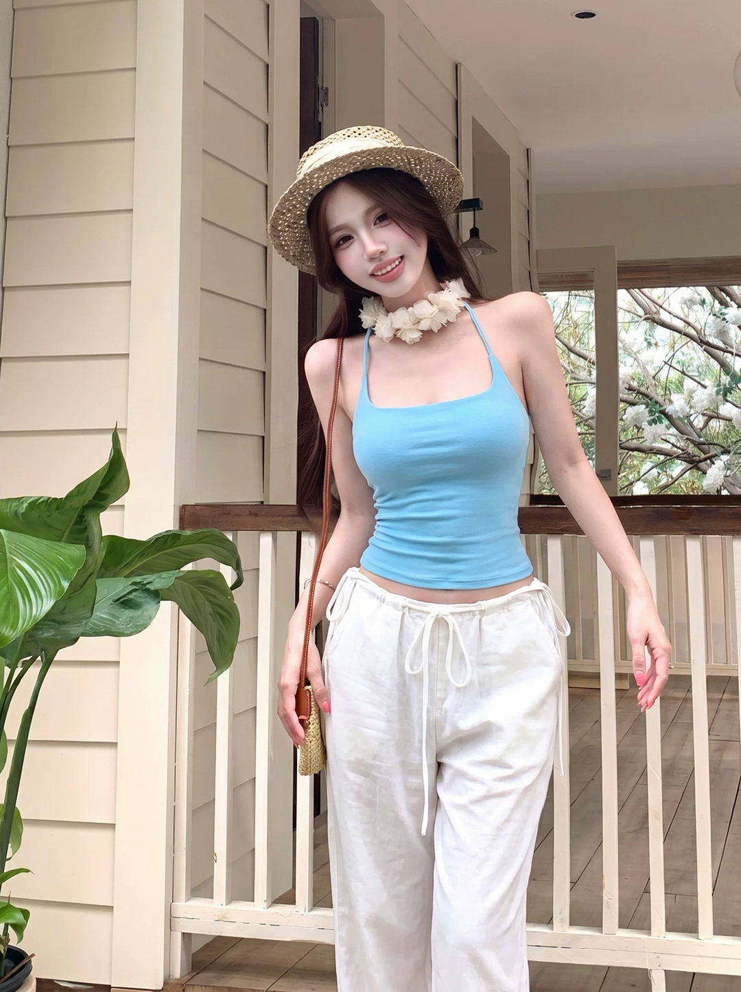 【tops】ホルターネックキャミソール Q8613