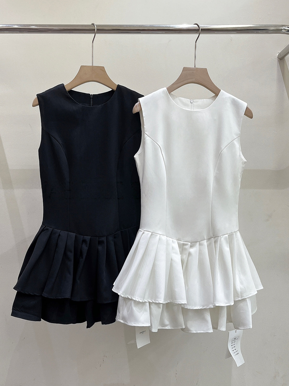 dress】ノースリーブAラインティアードワンピース Q8812 – NANASTYLE