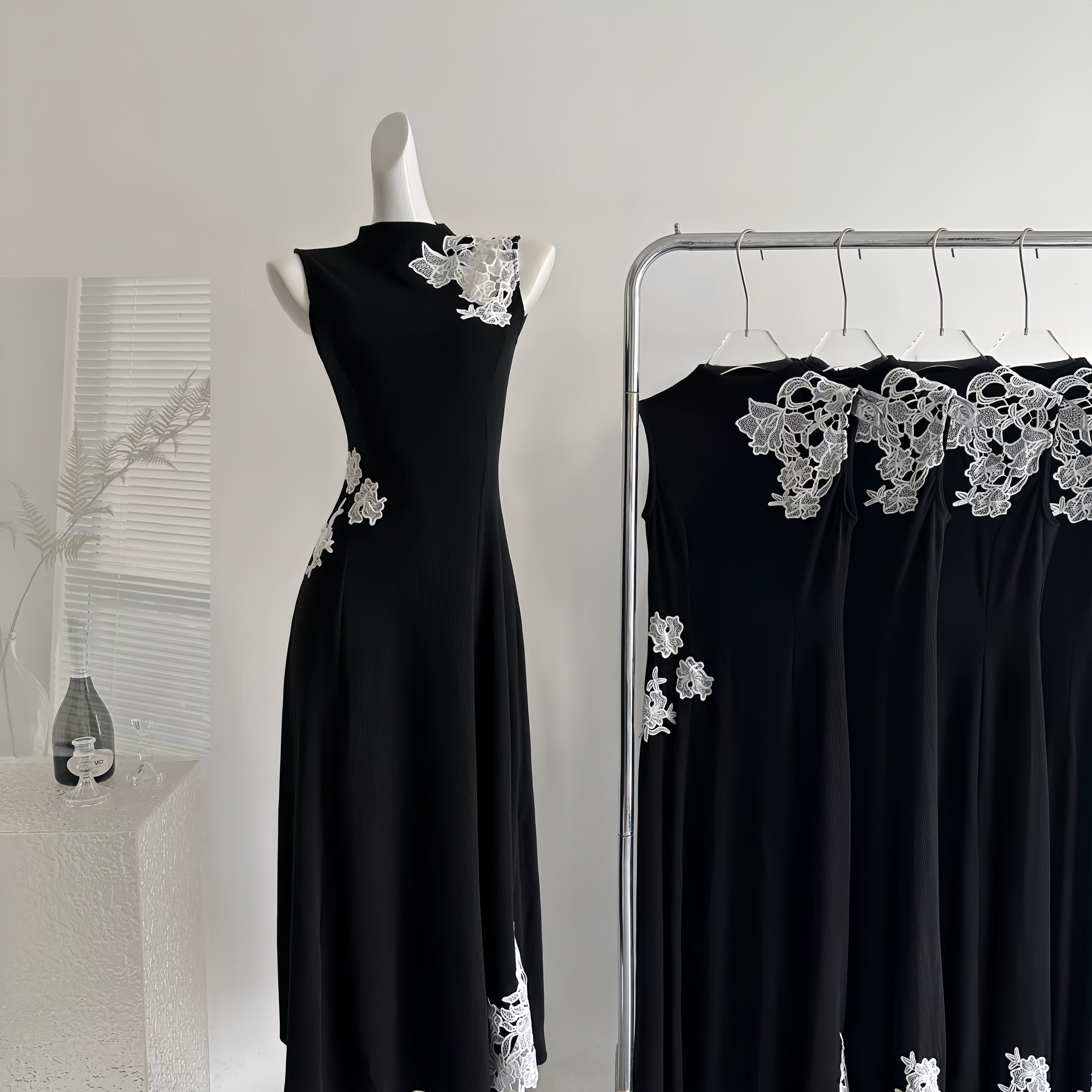 dress】レースドッキングノースリーブニットワンピース Q8403 – NANASTYLE