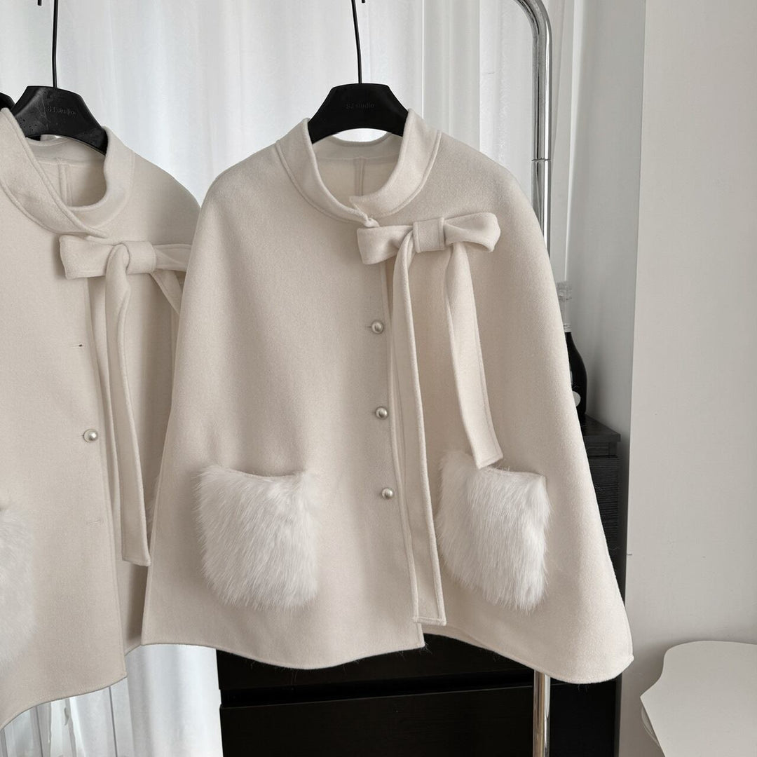 【outer】ポケファーケープコート　M27597