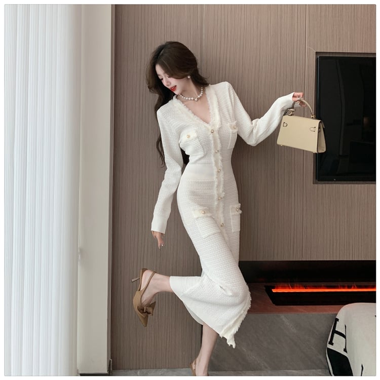 【dress】Vネックボタンデザインニットワンピース　M17919