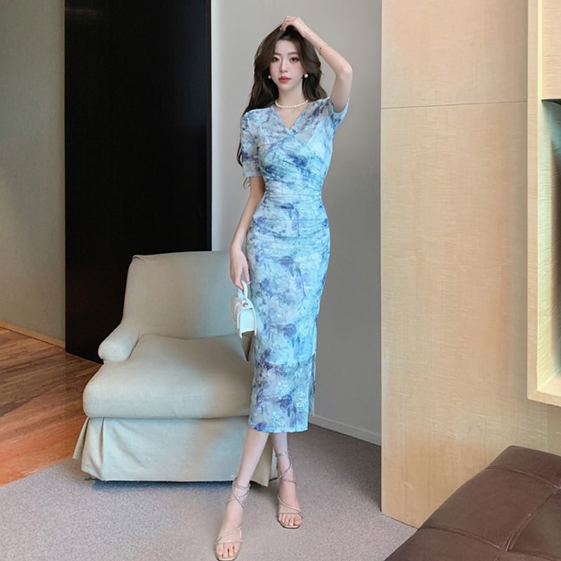 【dress】美人度アップVネックプリントワンピーススリット　M17424