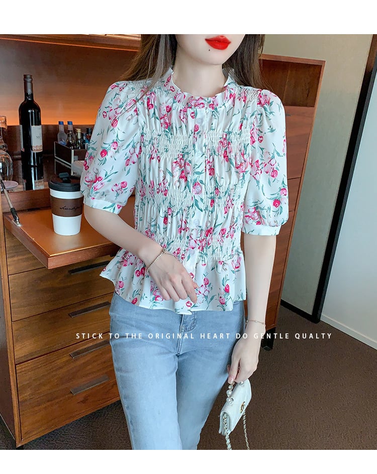 【tops】美人度アップスウィートパフスリーブ花柄トップス　M17339