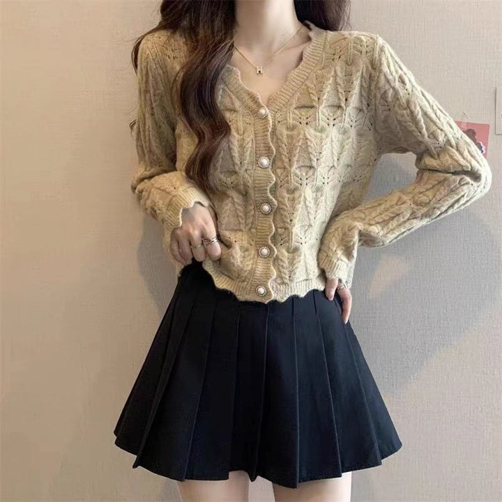 【outer】絶対流行Vネックカーディガン着心地良い　M17524