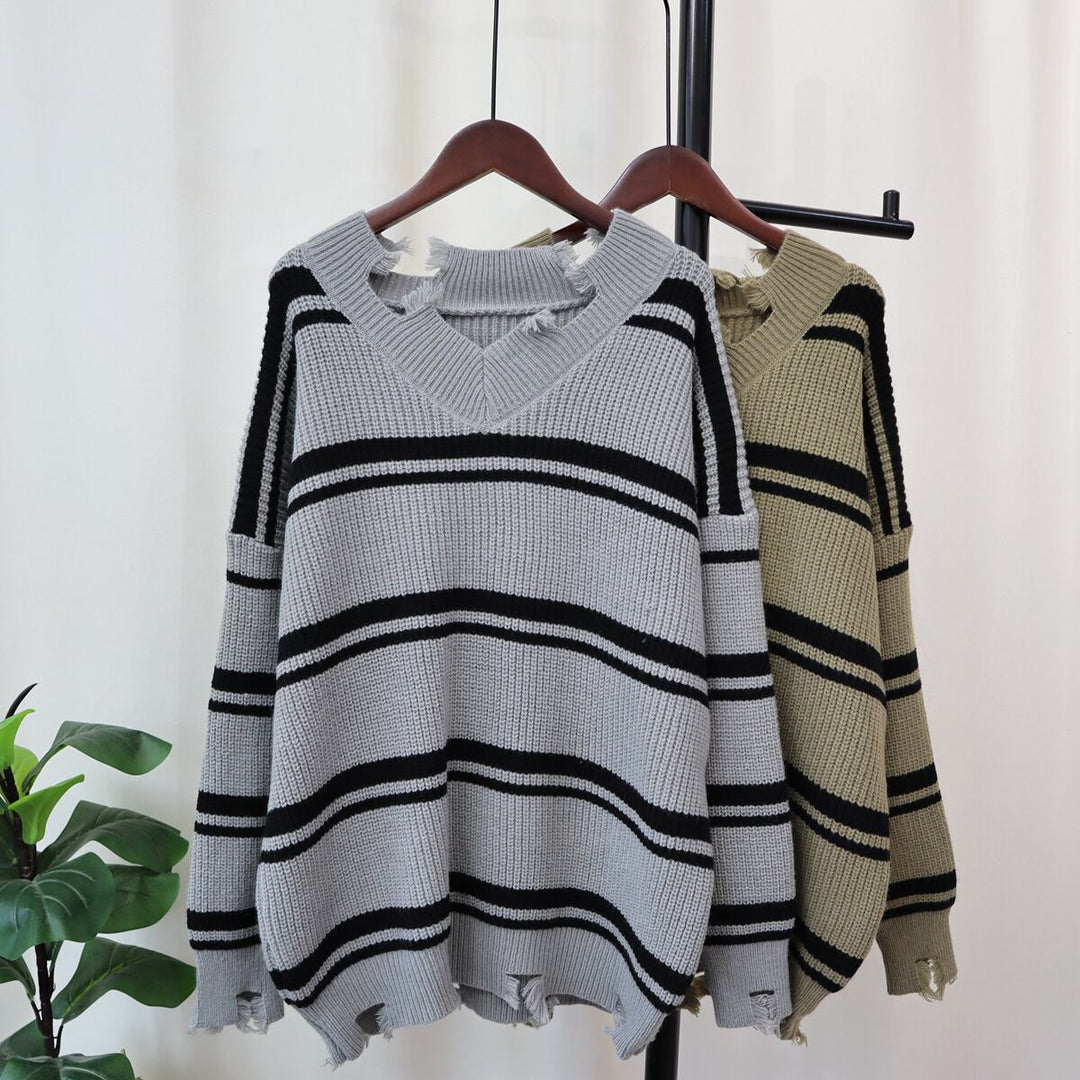 【tops】ボーダー柄ニットセーター　M18675