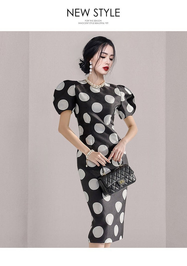 【dress】おしゃれ！ドット柄デートワンピース韓国系超人気　M17179