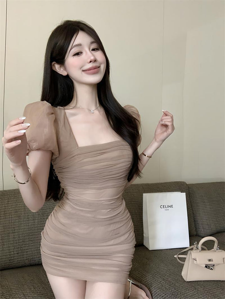 【dress】人気アイテム ! パフスリーブワンピース着瘦せオシャレ　M16768