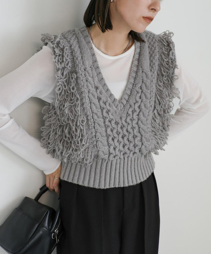 【tops】Vネックベスト　M26625
