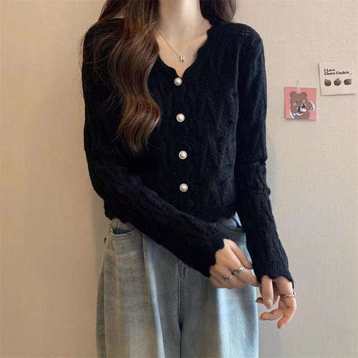 【outer】絶対流行Vネックカーディガン着心地良い　M17524