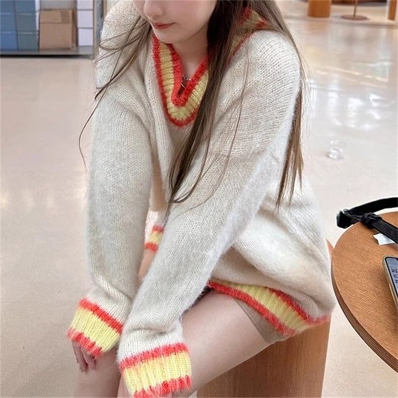 【tops】配色切り替えVネックニットセーター　M17790