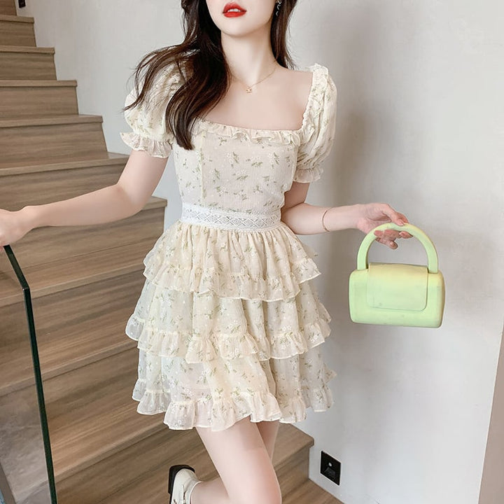 【dress】細身効果抜群♪スウィート花柄ワンピースオシャレ　M16846