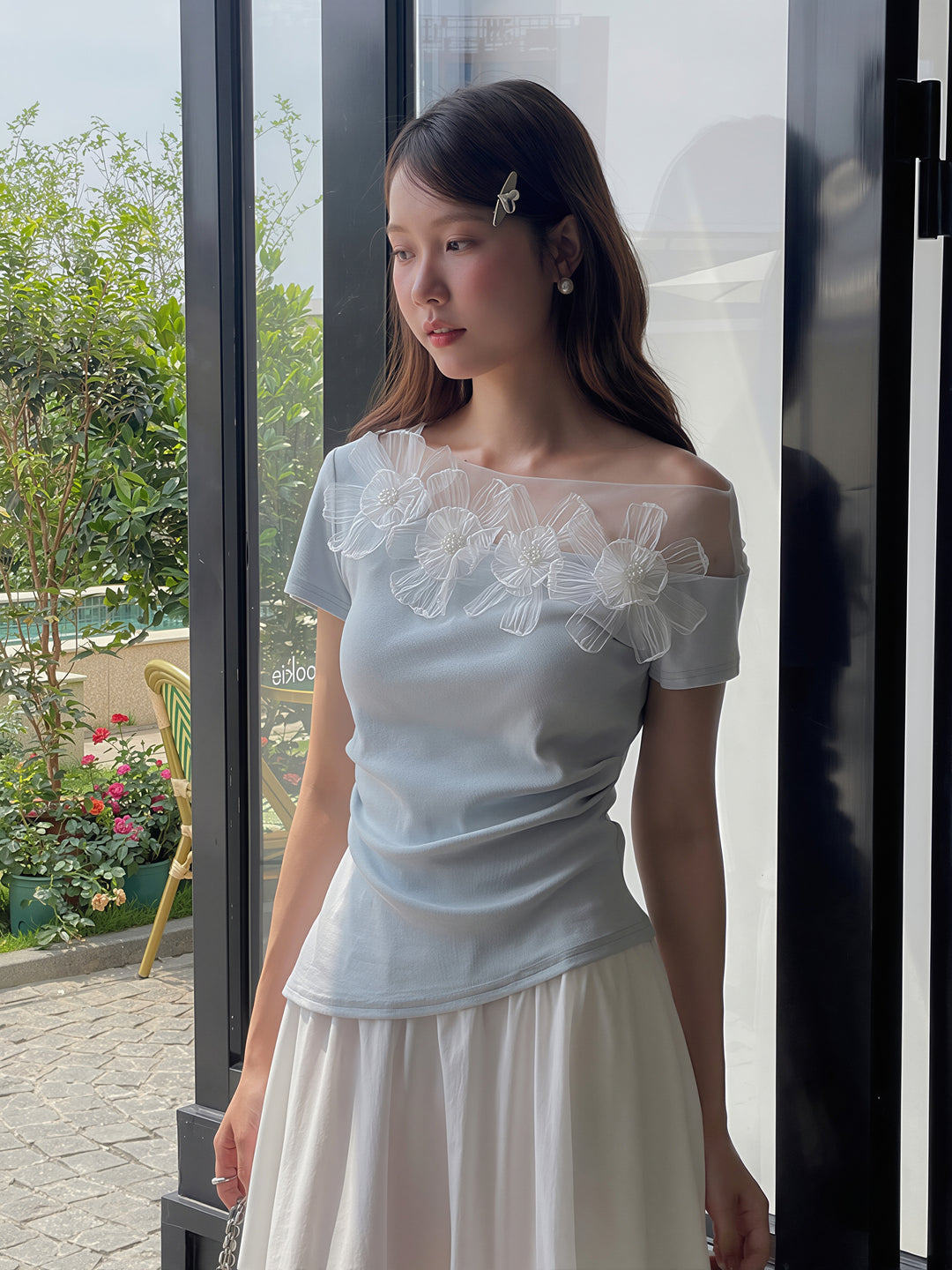 【tops】立体フラワー付きチュールドッキングトップス Q8807