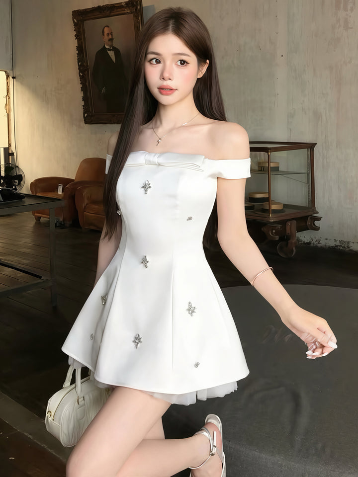 【dress】オフショルダーAラインワンピース Q8773