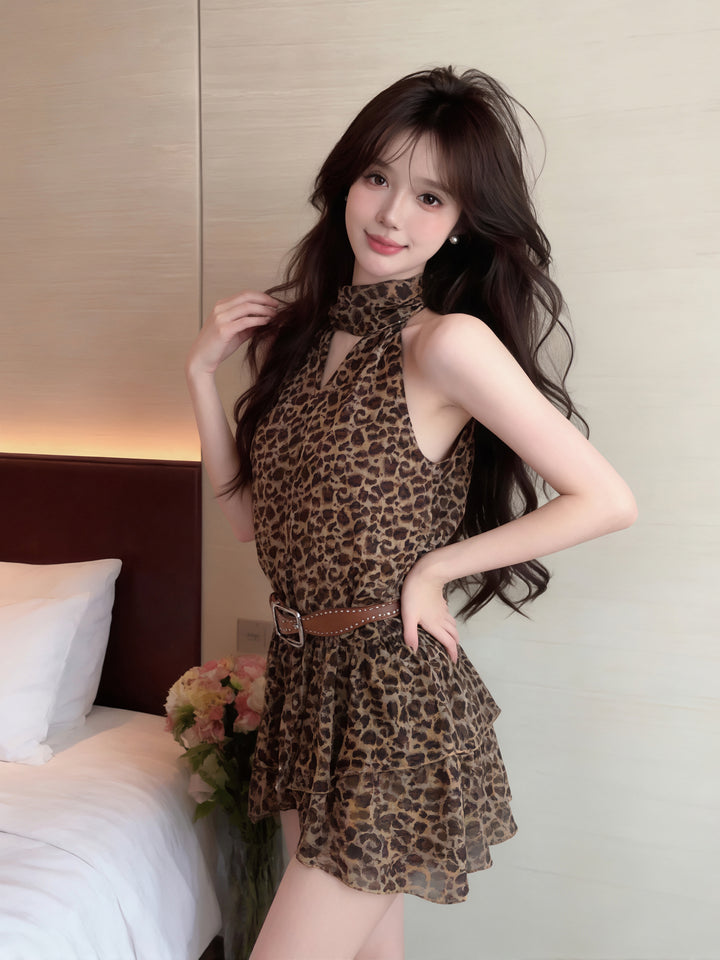 【dress】ノースリーブヒョウ柄ワンピース Q8897