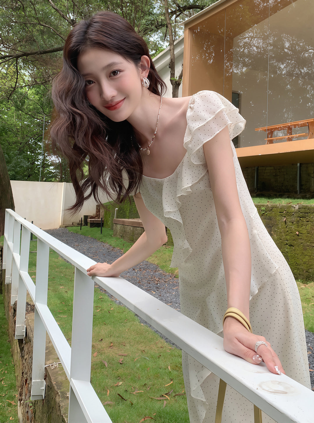 【dress】ドット柄フリルロングワンピース Q8766