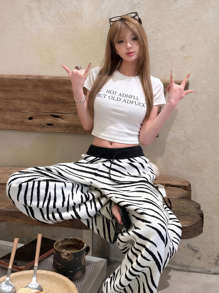 【tops】2色展開半袖ショートトップス Q8726