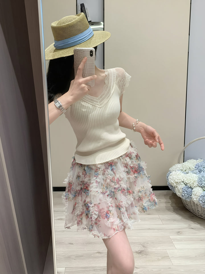 【set】レースドッキングトップス×フラワー柄スカートセット Q8816