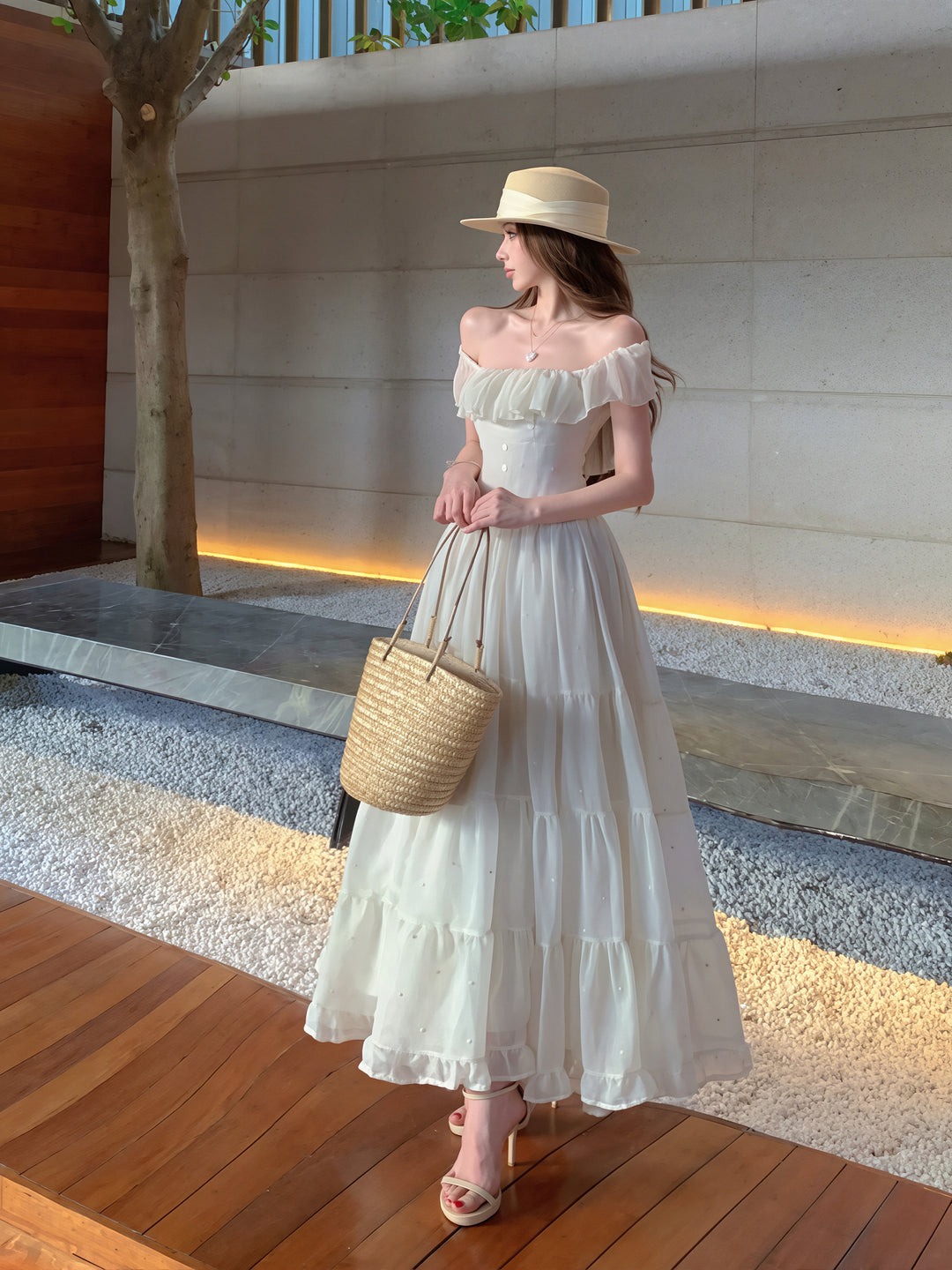 【dress】オフショルフリルロングワンピース Q8647