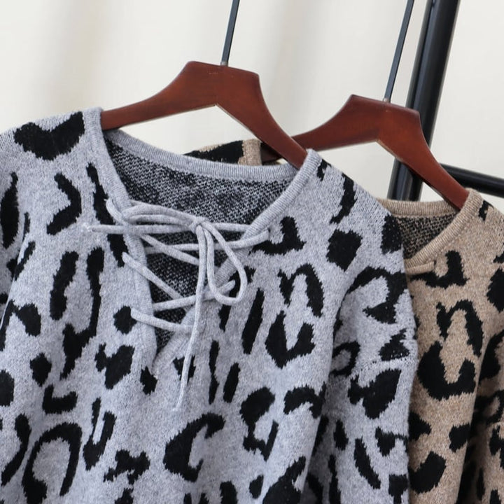 【tops】レースアップヒョウ柄ニットトップス　M26617