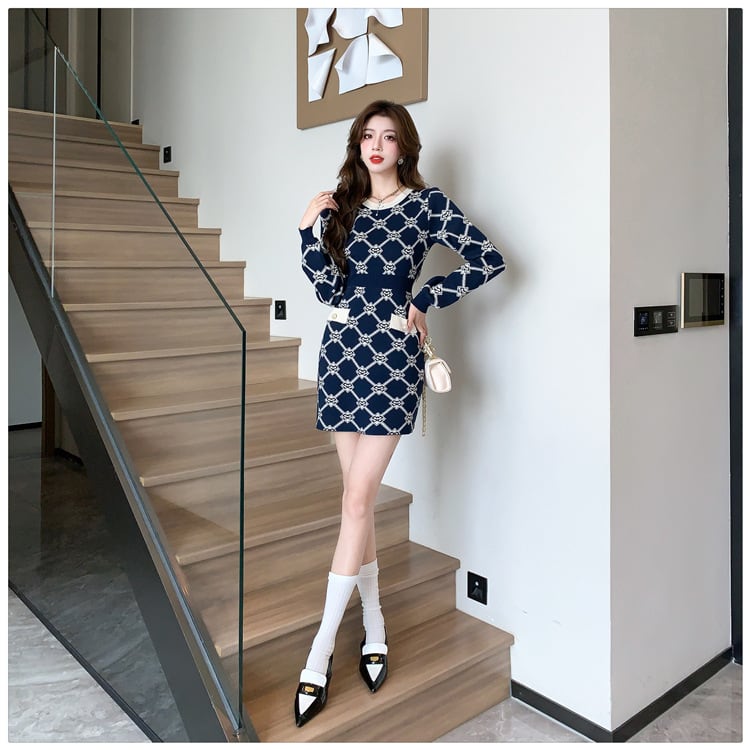 【dress】クルーネックニットワンピース　M17979