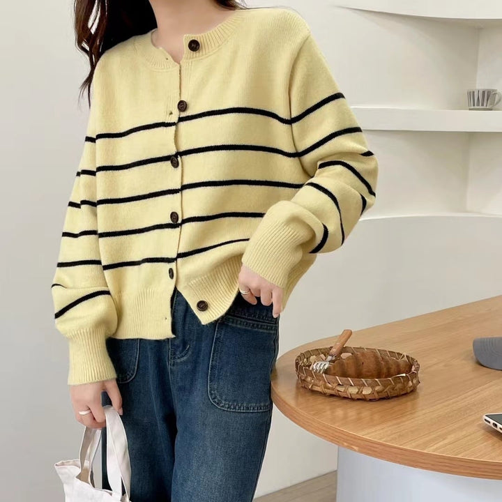 【outer】大活躍ボーダー柄カーディガン合わせやすい　M17527